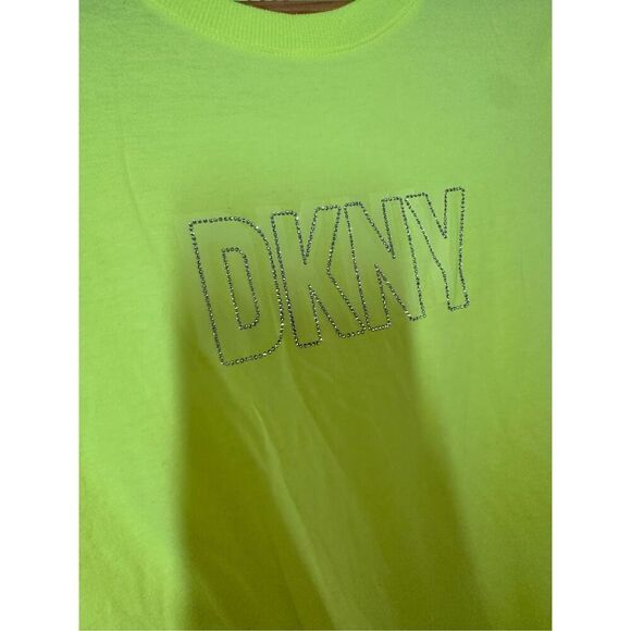 DKNY Sport Yellow Short Sleeve Rhinestone Logo T Shirt Size XS New - Picture 4 of 6